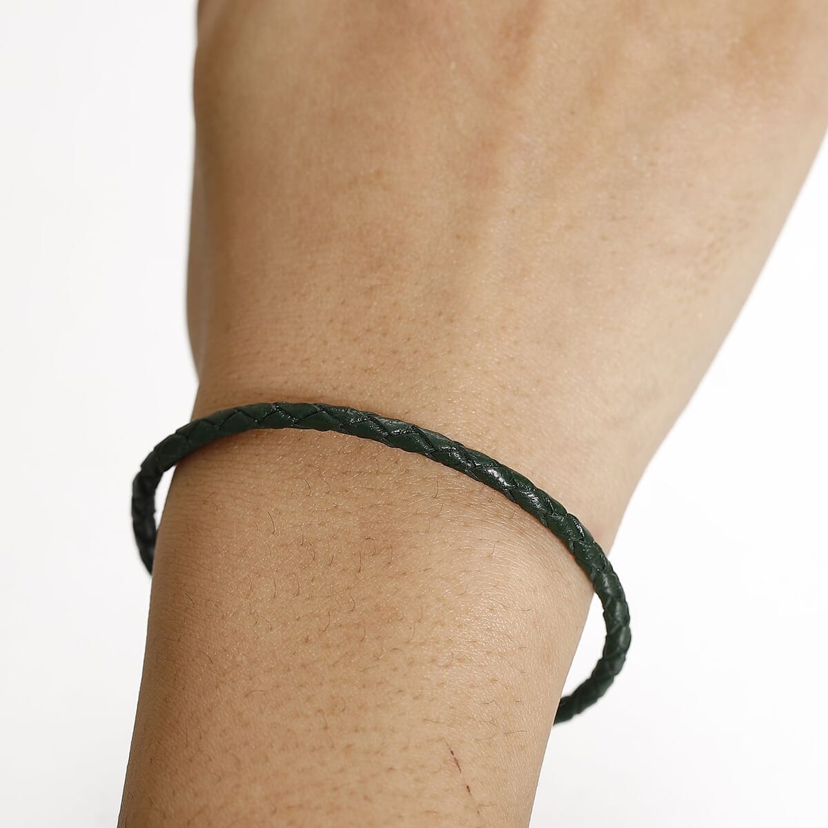 Value Buy Green Leather Cord Bracelet in Black Oxidized Sterling Silver (7.25 In) image number 2