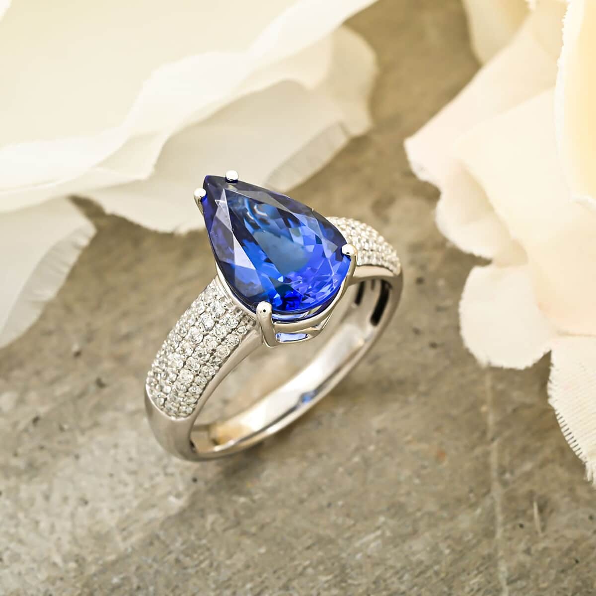 Certified & Appraised Rhapsody AAAA Tanzanite and E-F VS Diamond 4.80 ctw Ring in 950 Platinum (Size 6.0) 8.45 Grams image number 1