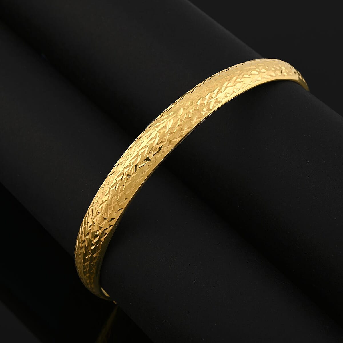Bangle Bracelet in 14K Yellow Gold Over Sterling Silver (7.75 In) 5.40 Grams image number 1