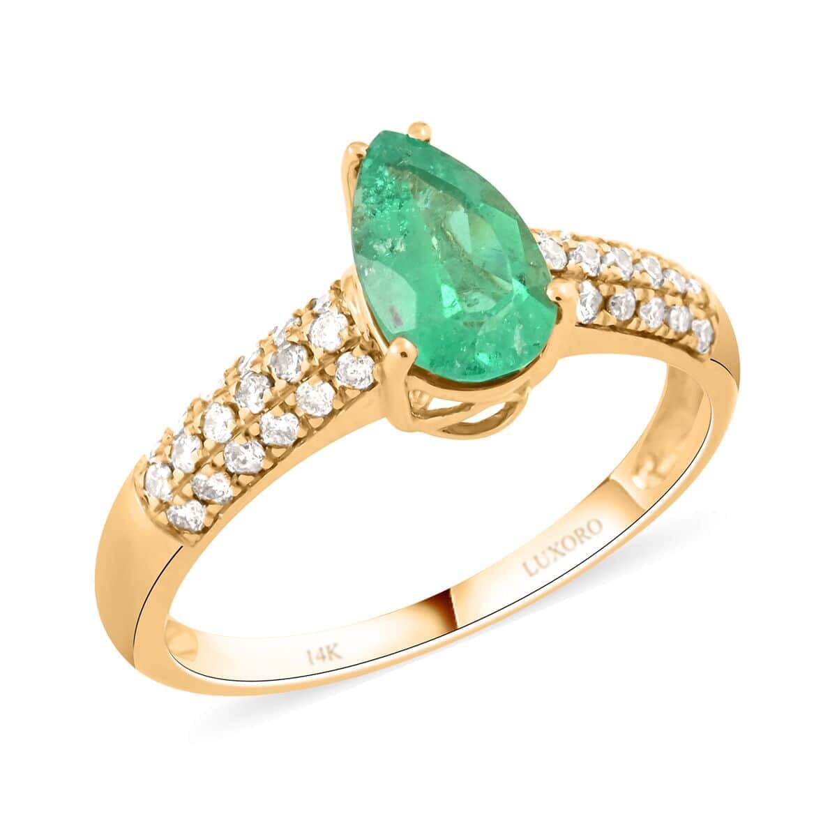 One Of A Kind Certified & Appraised Luxoro AAA Boyaca Colombian Emerald and G-H I2 Diamond 1.50 ctw Ring in 14K Yellow Gold (Size 6.0) image number 0