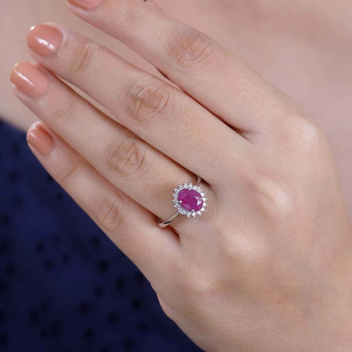 AAA Royal Ruby and G-H I2 Diamond 1.75 ctw Ring in 10K White Gold (Size 6.5) image number 2