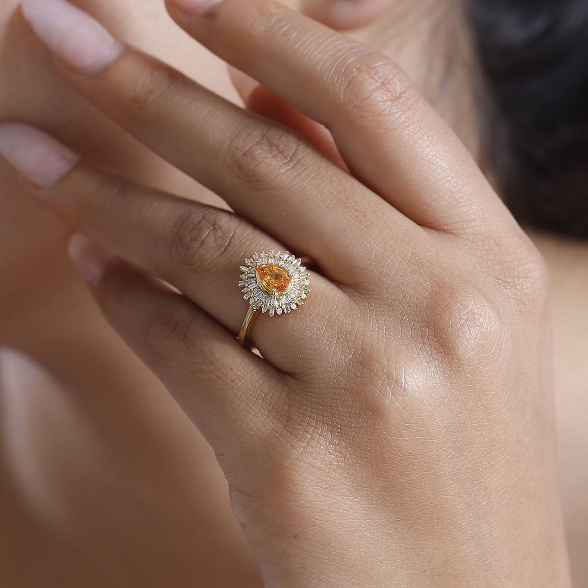 Fanta Garnet, Natural Champagne and White Diamond 1.35 ctw Ring in 18K Vermeil Yellow Gold Over Sterling Silver (Size 8.0) (Del. in 10-12 Days) image number 2