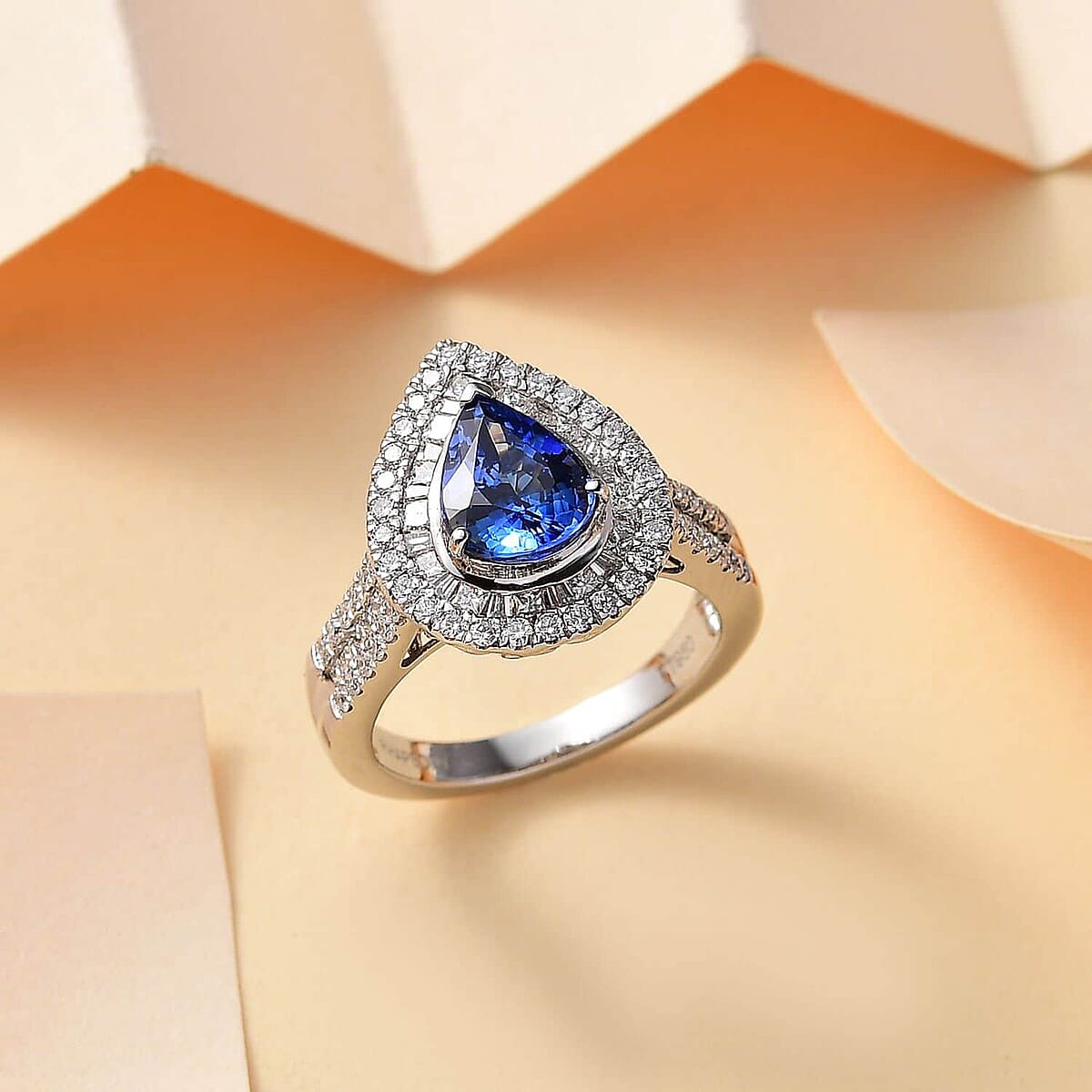 Certified & Appraised Rhapsody AAAA Ceylon Blue Sapphire and E-F VS2 Diamond 3.20 ctw Ring in 950 Platinum (Size 5.5) 8.50 Grams image number 1