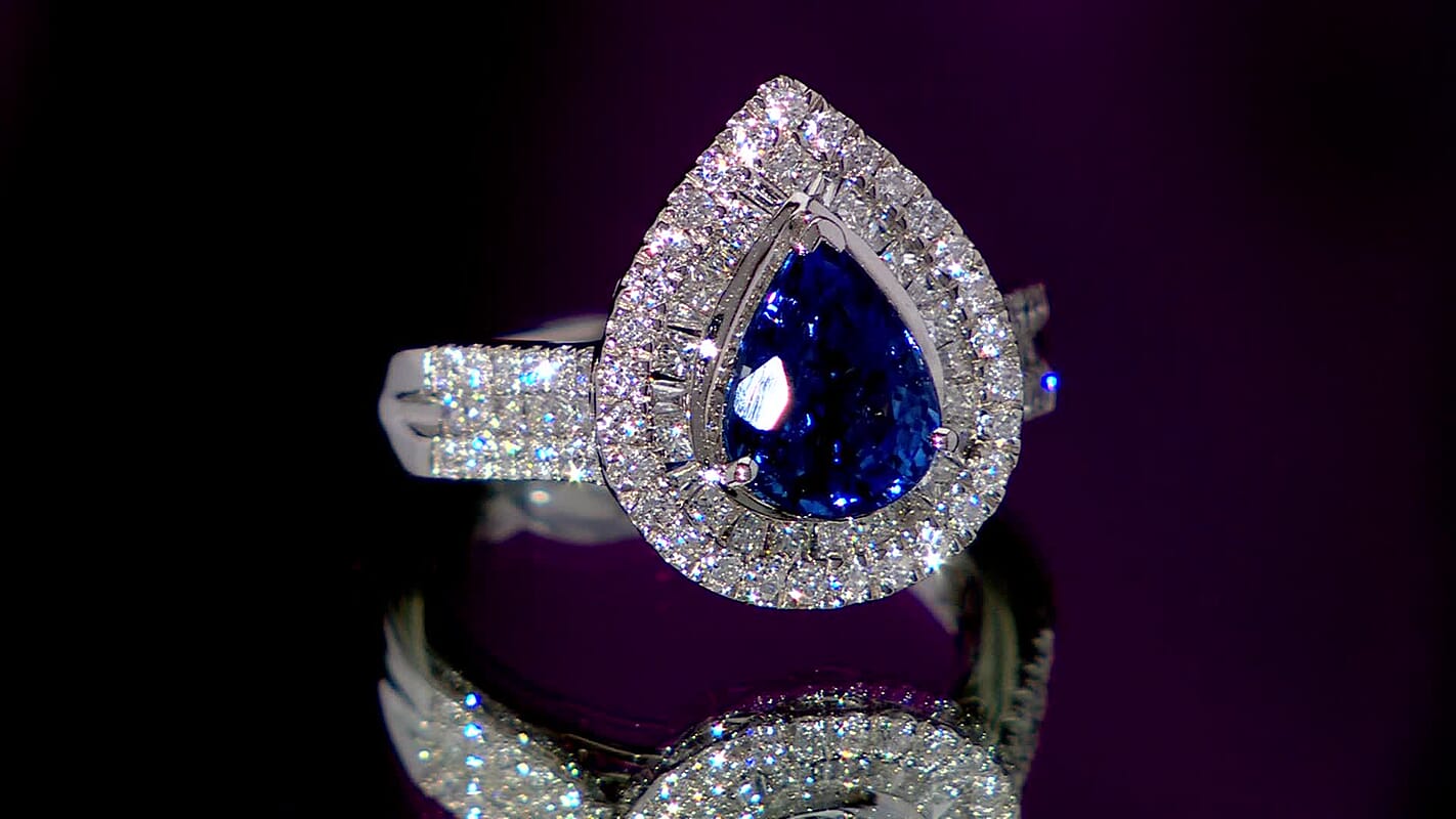 Rhapsody 950 Platinum AAAA Ceylon Blue Sapphire, Diamond (E-F, VS2) (1.18 cts) Ring (Size 7.0) (8.50 g) 3.20 ctw