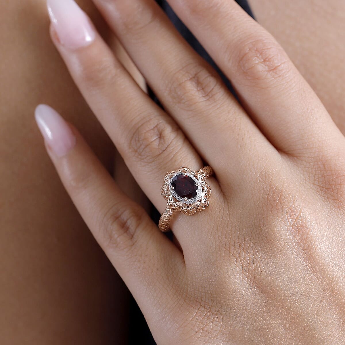 Mirage Collection Luxoro Premium Anthill Garnet and G-H I3 Diamond 1.60 ctw Ring in 10K Rose Gold (Size 8.0) image number 2