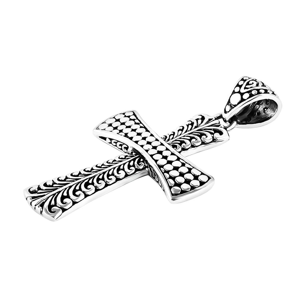 Bali Legacy Cross Pendant in Sterling Silver 5.25 Grams image number 3