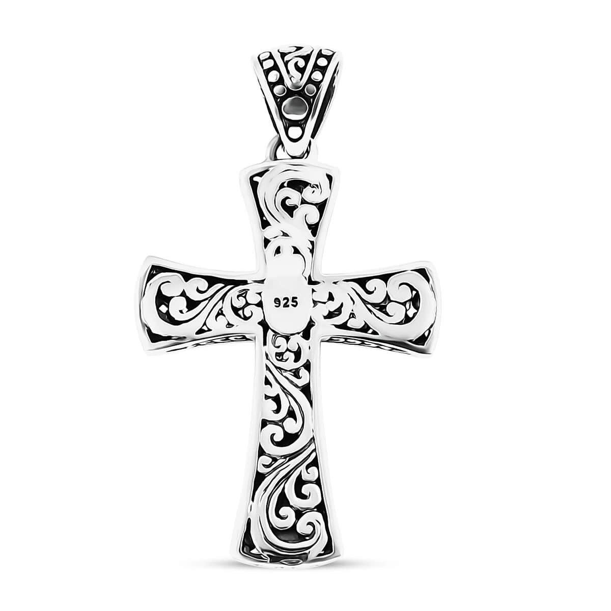 Bali Legacy Cross Pendant in Sterling Silver 5.25 Grams image number 4