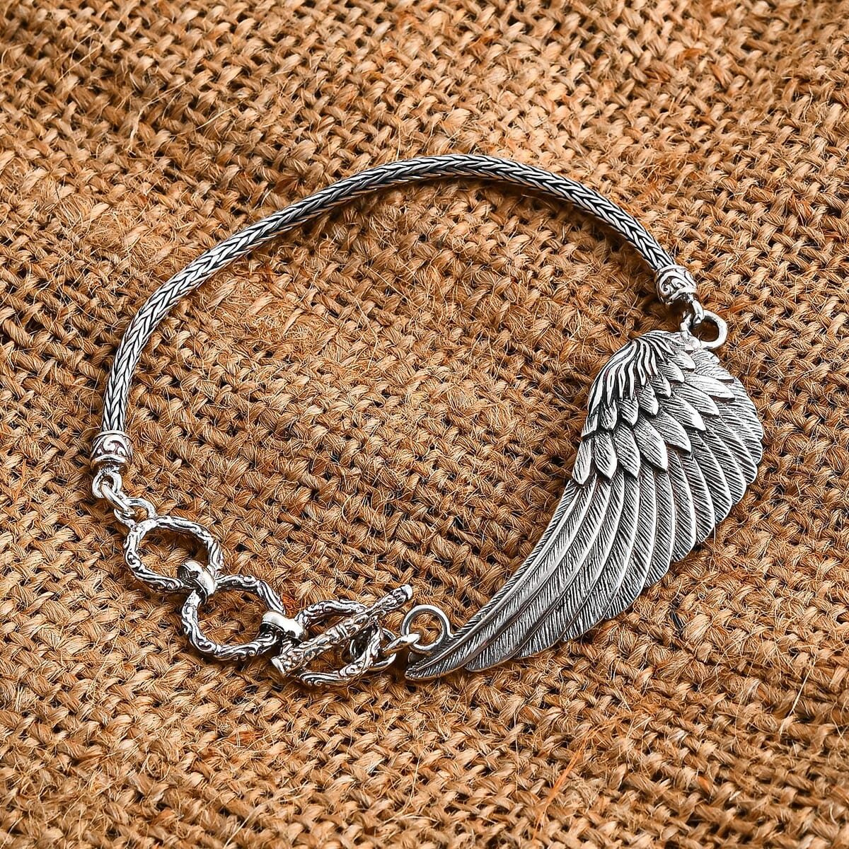 Bali legacy Sterling Silver Feather with Tulang Naga Chain Bracelet (6.50-8.0In) 13.70 Grams image number 1