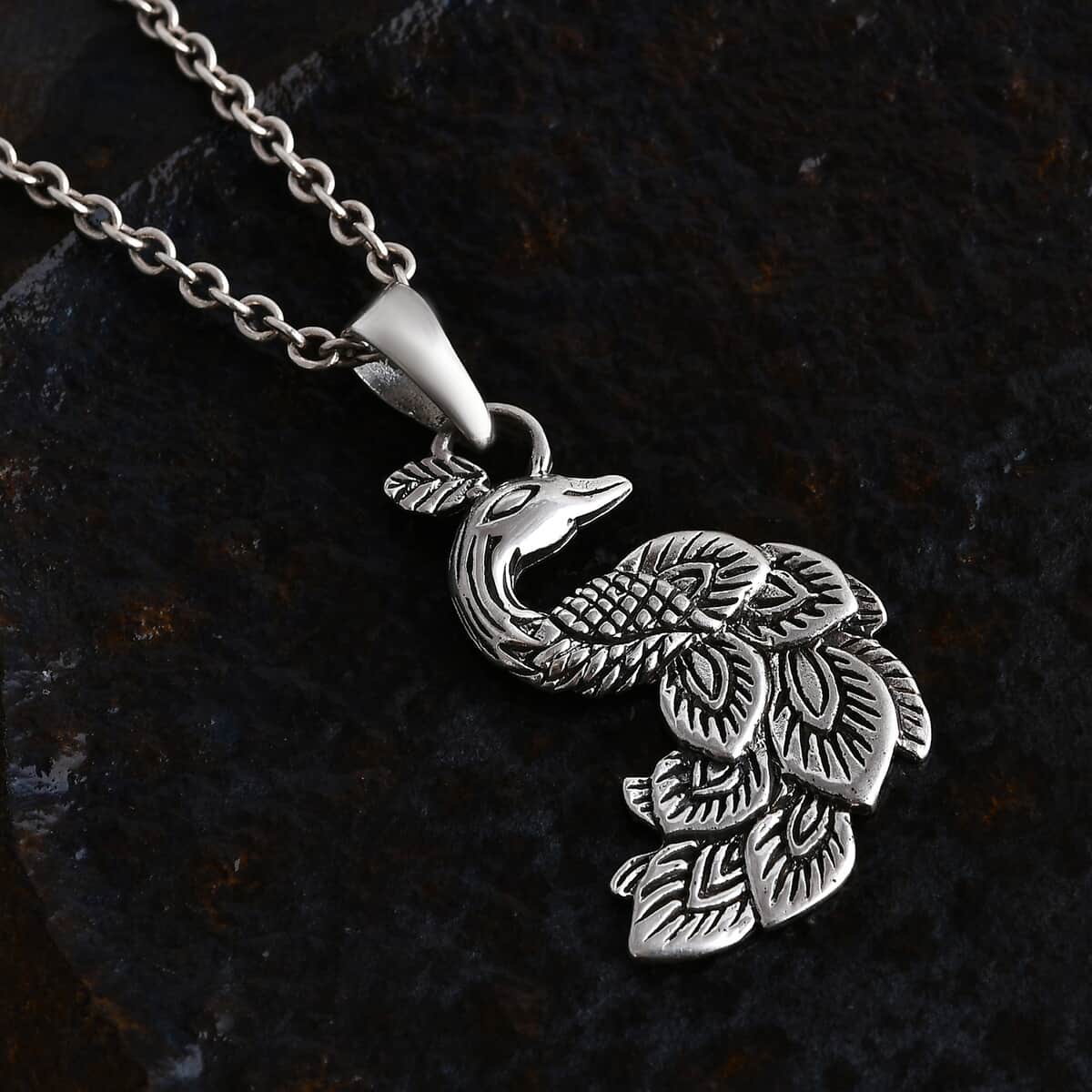 Bali Legacy Peacock Pendant in Sterling Silver 4.05 Grams image number 1