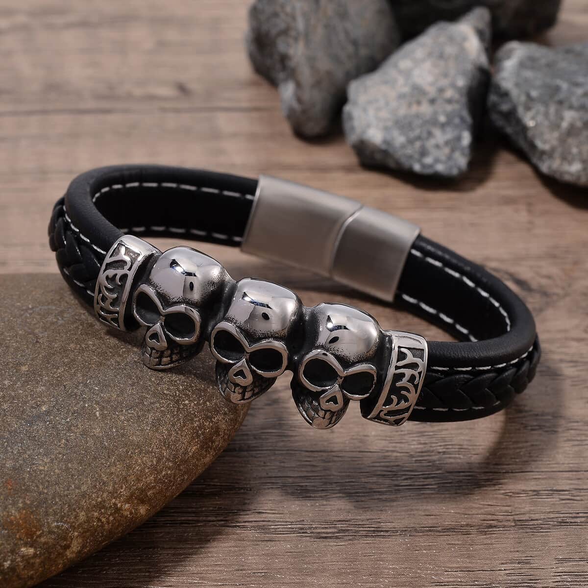 Stainless Steel and Microfiber Leather Bracelet (8.00 In) image number 1