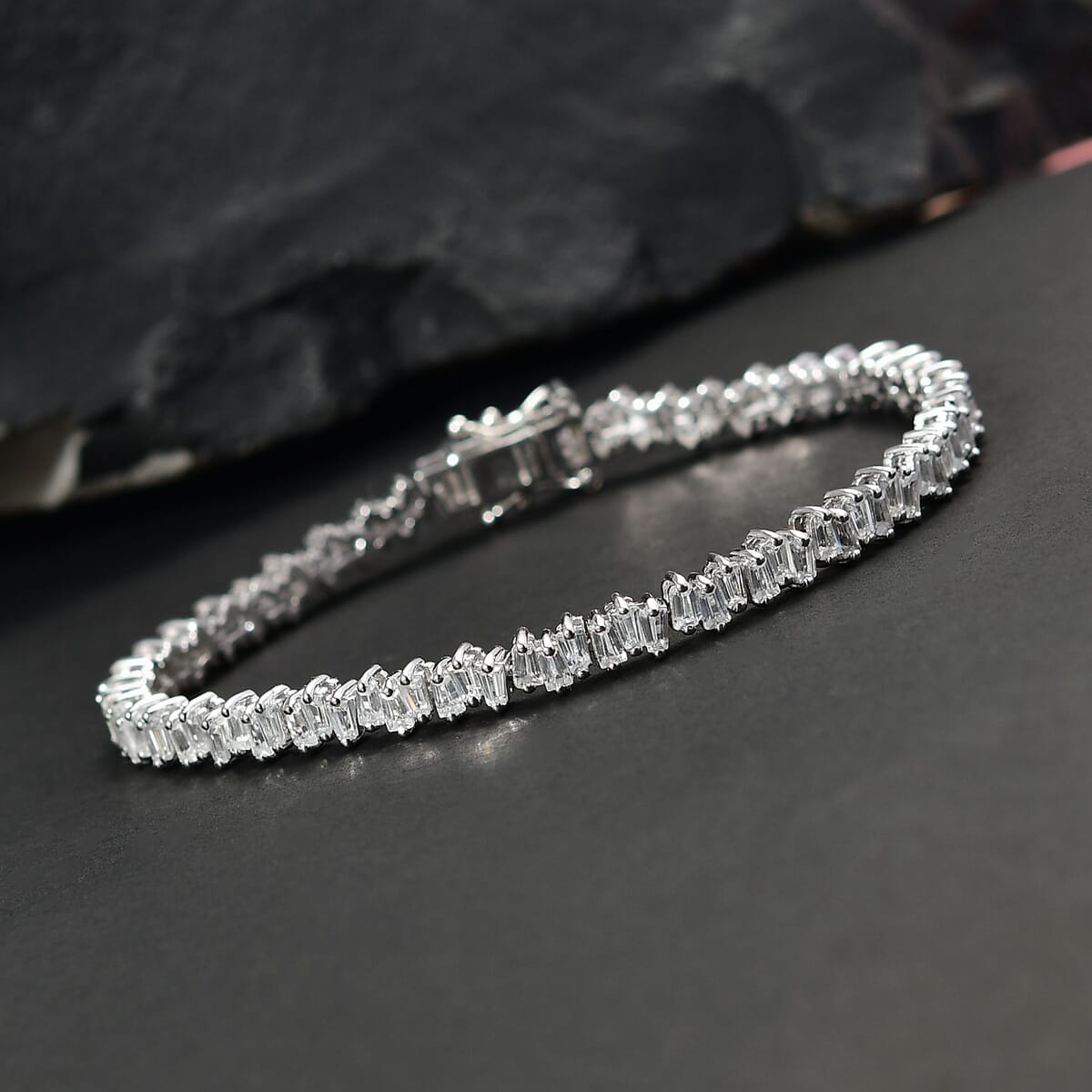 White Zircon 9.50 ctw Arctic Spark Bracelet in Rhodium Over Sterling Silver (8.00 In) 9.50 ctw image number 2