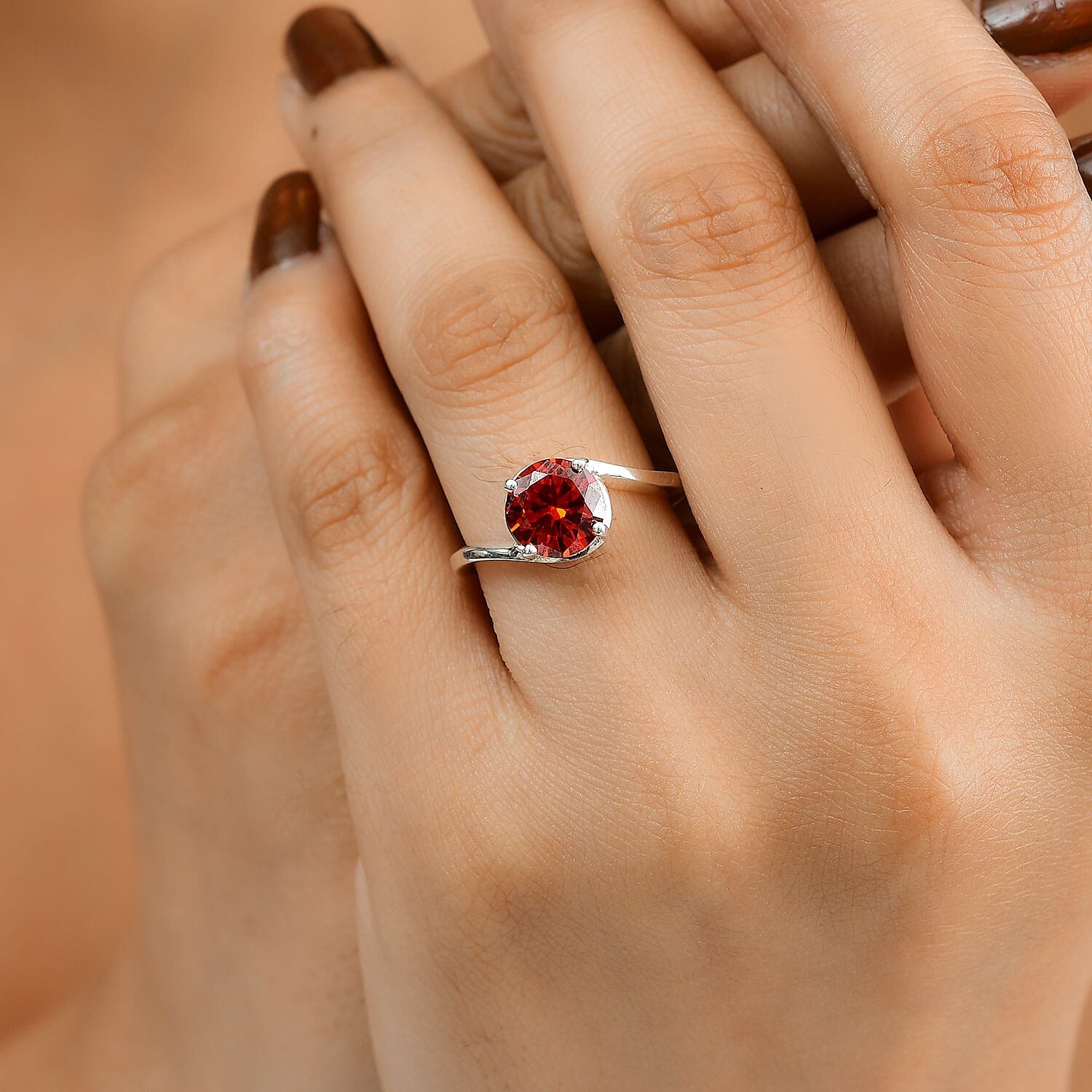 Simulated Red Diamond / 5 - Product card gallery slide 3 (9432187437311)