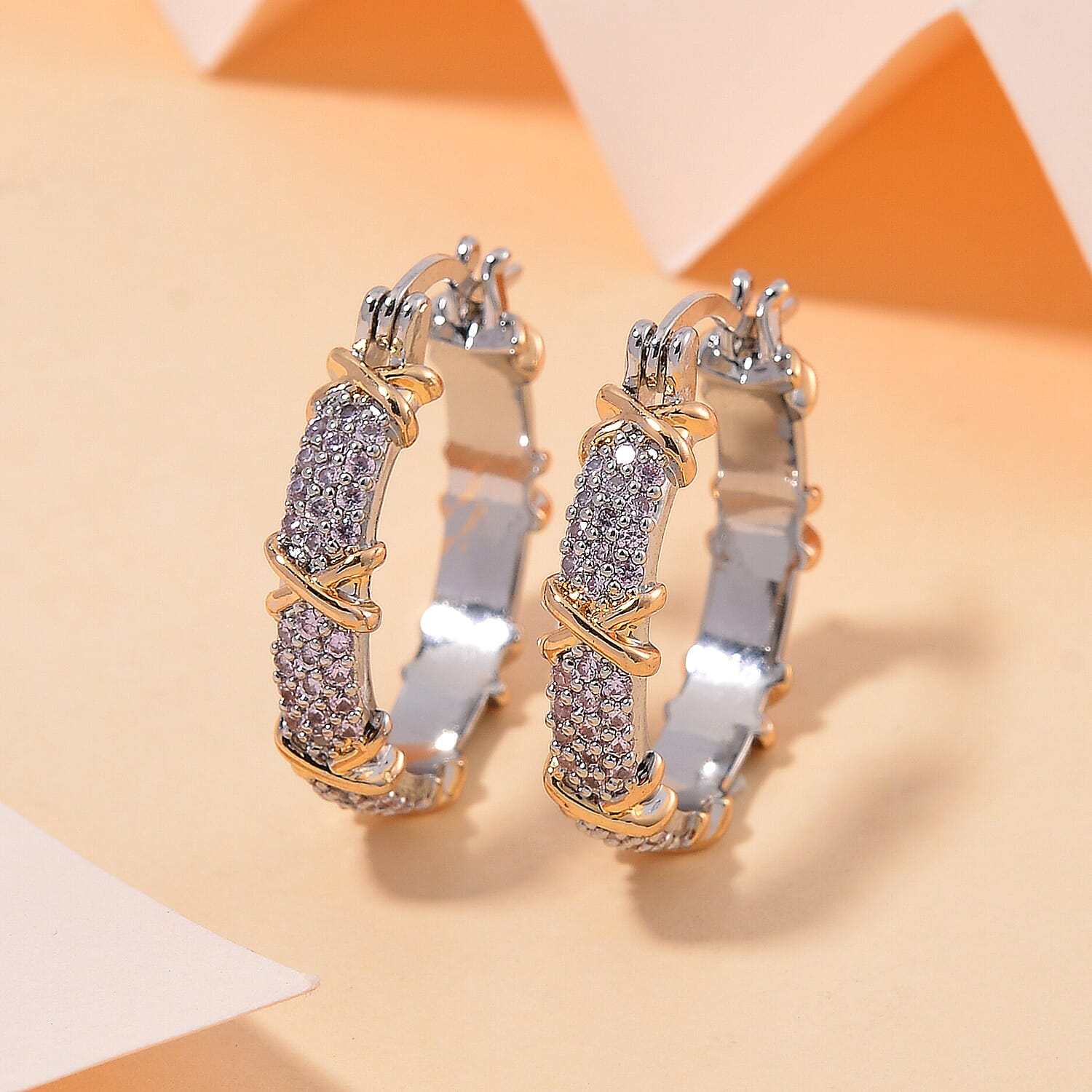 Simulated Pink Diamond - Product card gallery slide 2 (10145713717531)