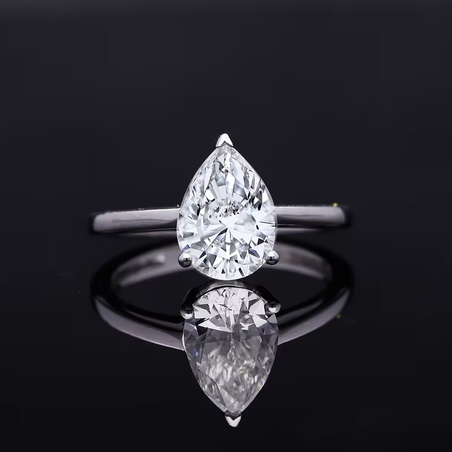 SGL Certified Luxuriant Lab Grown Diamond G VS 2.00 ctw Ring in 950 Platinum (Size 10.0) 4 Grams (Del. In 10-12 Days)