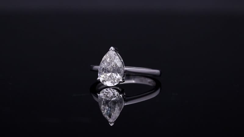 950 Platinum Luxuriant Lab Grown Diamond (G, VS) Ring (Size 8.0) 4 Grams 2.00 ctw