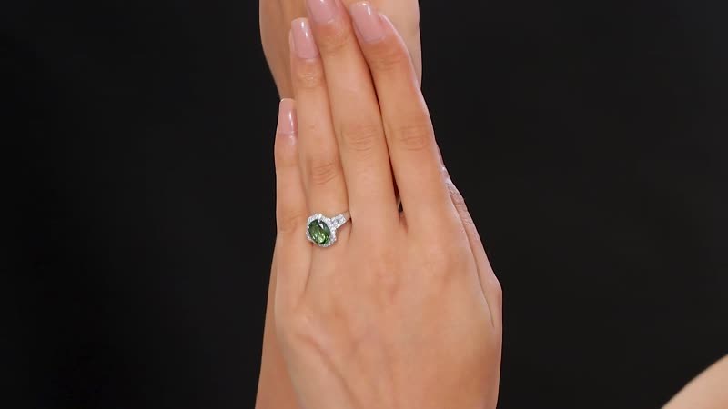 Doorbuster Luxoro 10K White Gold Premium Natural Green Apatite, Diamond (G-H, I2) (0.40 cts) Ring (Size 7.0) 3.15 ctw