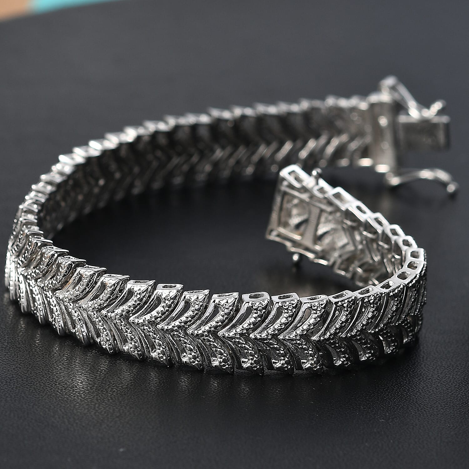 Silver - Product card gallery slide 2 (10145731019035)