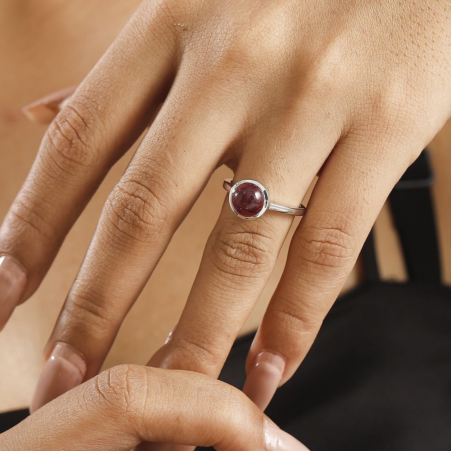 Niassa Ruby (FF) 3.65 ctw Solitaire Ring in Rhodium Over Sterling Silver (Size 10.0)