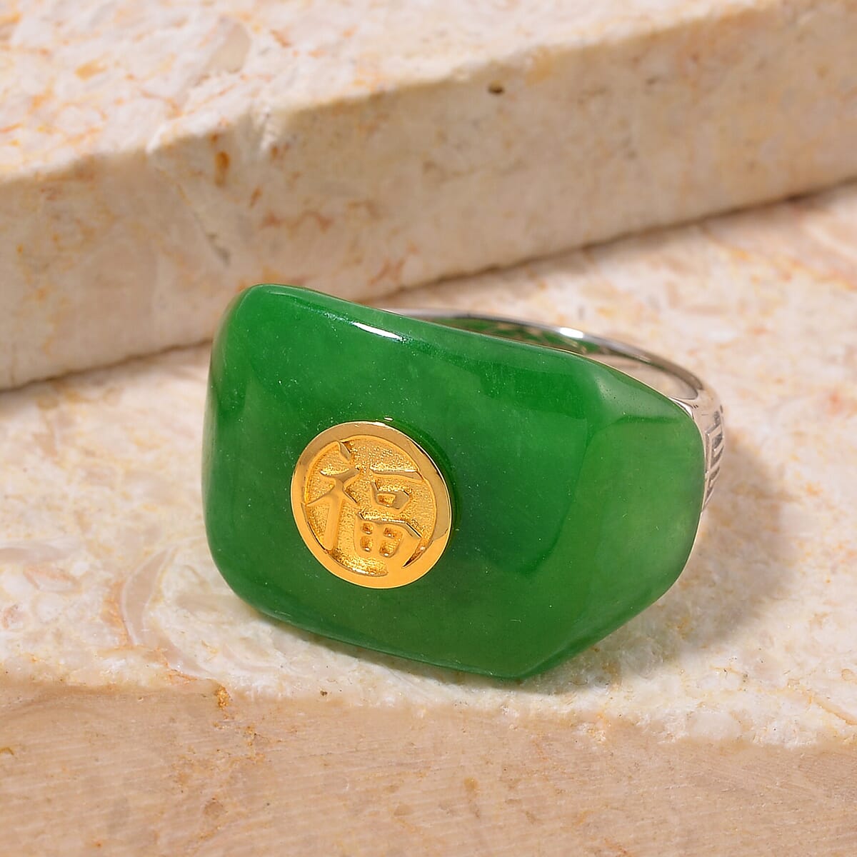 Green Jade (D) 30.90 ctw Mens Ring in Vermeil YG and Rhodium Over Sterling Silver (Size 14.0) image number 1