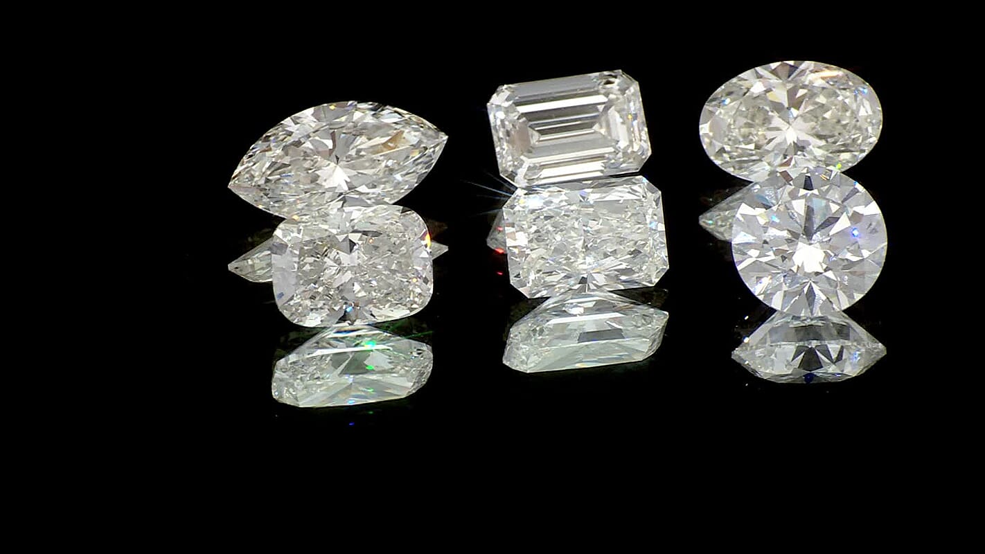 IGI Certified Luxuriant Lab Grown Diamond (G VS2) (Cushion) 2.00 ctw