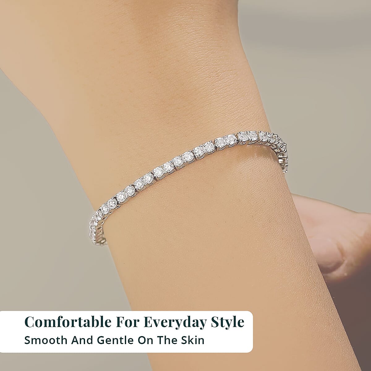 Luxuriant Lab Grown Diamond E-F VS 5.00 ctw Tennis Bracelet in 10K White Gold (8.00 In) (Del. in 10-15 Days) image number 5