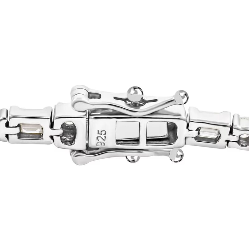 Luxuriant Lab Grown Diamond 3.00 ctw Tennis Bracelet in Sterling Silver (7.25 In)