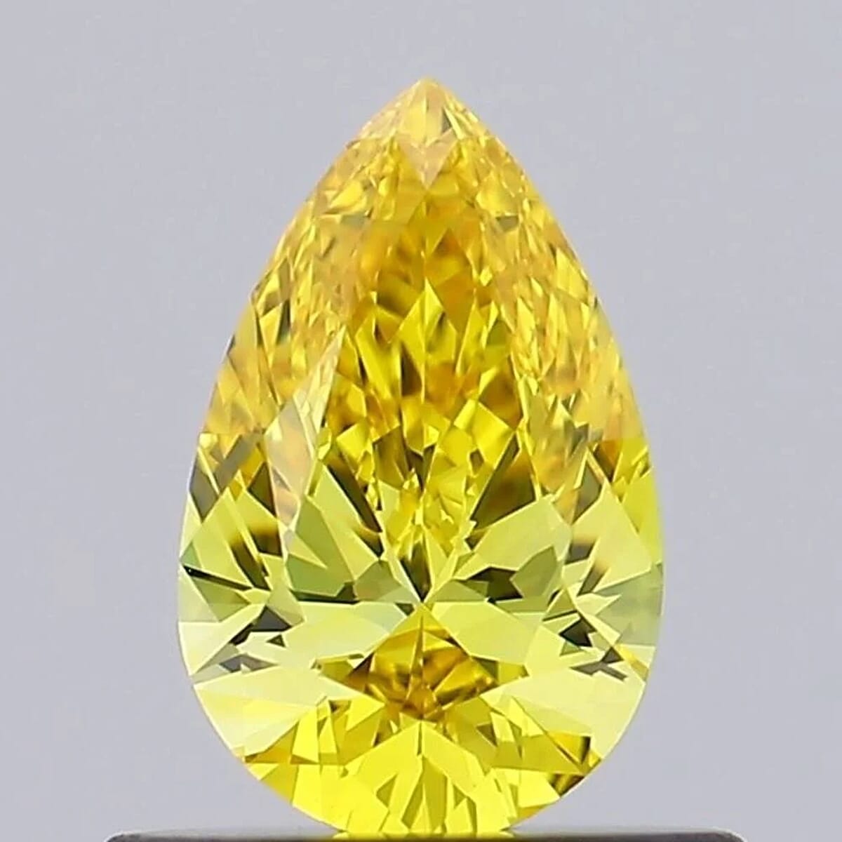 IGI Certified Luxuriant Lab Grown Yellow Diamond (VS2) (Pear) 2.50 ctw image number 3