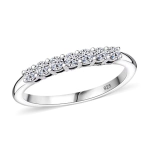 Luxuriant Lab Grown Diamond G-H SI 0.25 ctw Band Ring in Rhodium Over Sterling Silver (Size 9.0)