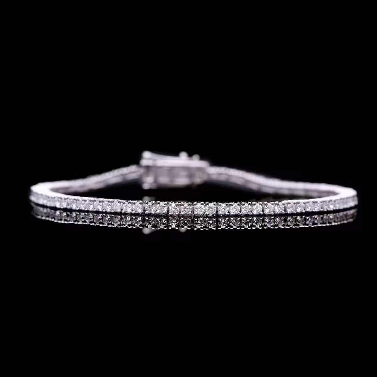 10K White Gold Luxuriant Lab Grown Diamond (E-F VS) Tennis Bracelet (6.50 In) (Del. in 10-15 Days) 3.00 ctw image number 2