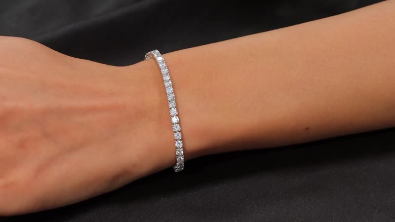 14K White Gold Luxuriant Lab Grown Diamond (E-F, VS) Tennis Bracelet (6.50 In) (Del. in 10-15 Days) 7.00 ctw
