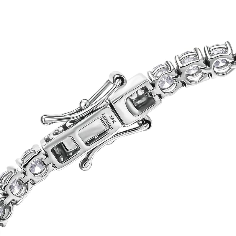 Luxuriant Lab Grown Diamond E-F VS 6.40 ctw Tennis Bracelet in 14K White Gold (6.50 In) 8.30 Grams