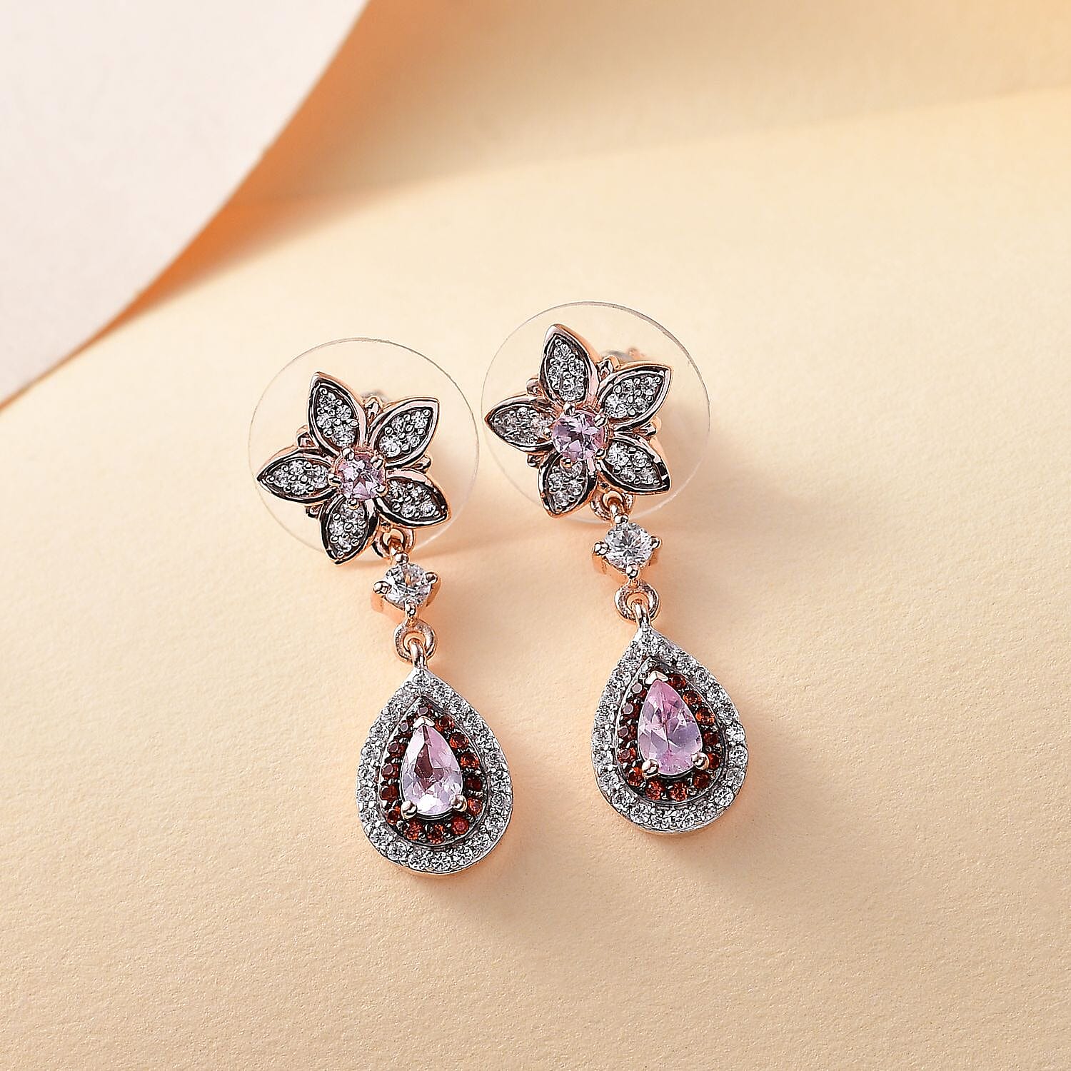 Default Title - Product card gallery slide 2 (10145747566875)