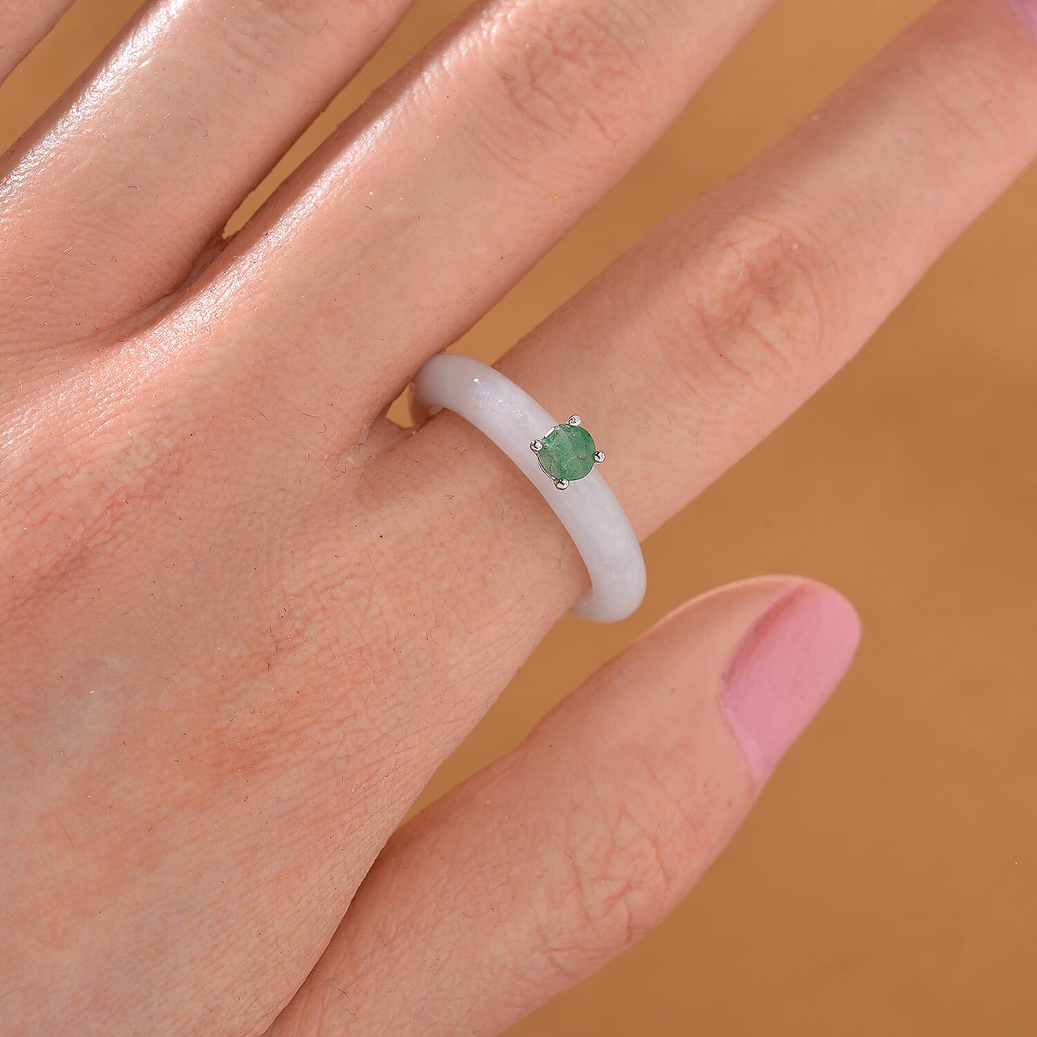 Natural Jade and Emerald 14.15 ctw Band Ring in Rhodium Over Sterling Silver (Size 5.0)