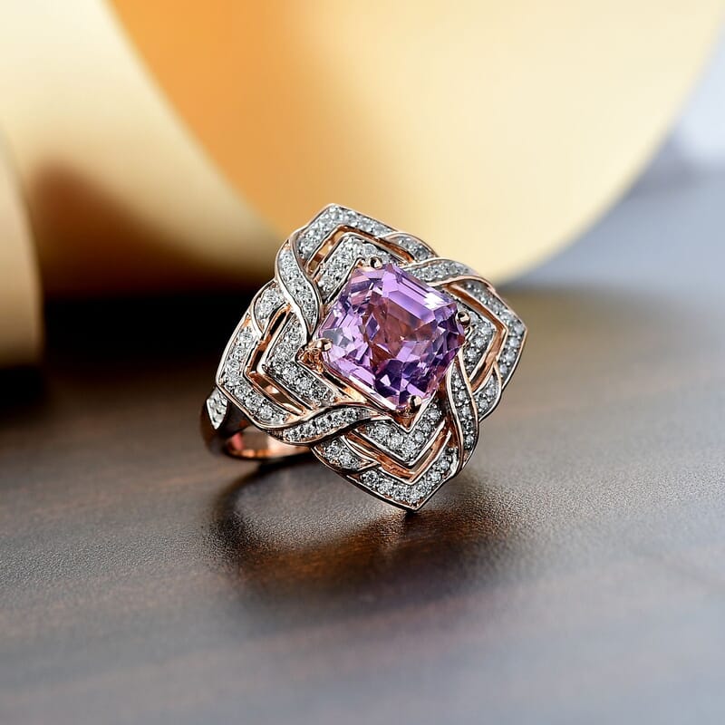 GP Amore Collection Asscher Cut Premium Kunzite and Moissanite 6.50 ctw Good Luck Endless Knot Ring in 18K Vermeil Rose Gold Over Sterling Silver (Size 10.0)