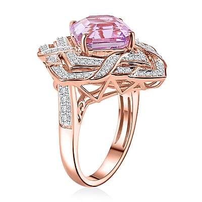 GP Amore Collection Asscher Cut Premium Kunzite and Moissanite 6.50 ctw Good Luck Endless Knot Ring in 18K Vermeil Rose Gold Over Sterling Silver (Size 10.0)