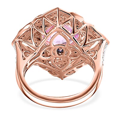 GP Amore Collection Asscher Cut Premium Kunzite and Moissanite 6.50 ctw Good Luck Endless Knot Ring in 18K Vermeil Rose Gold Over Sterling Silver (Size 10.0)