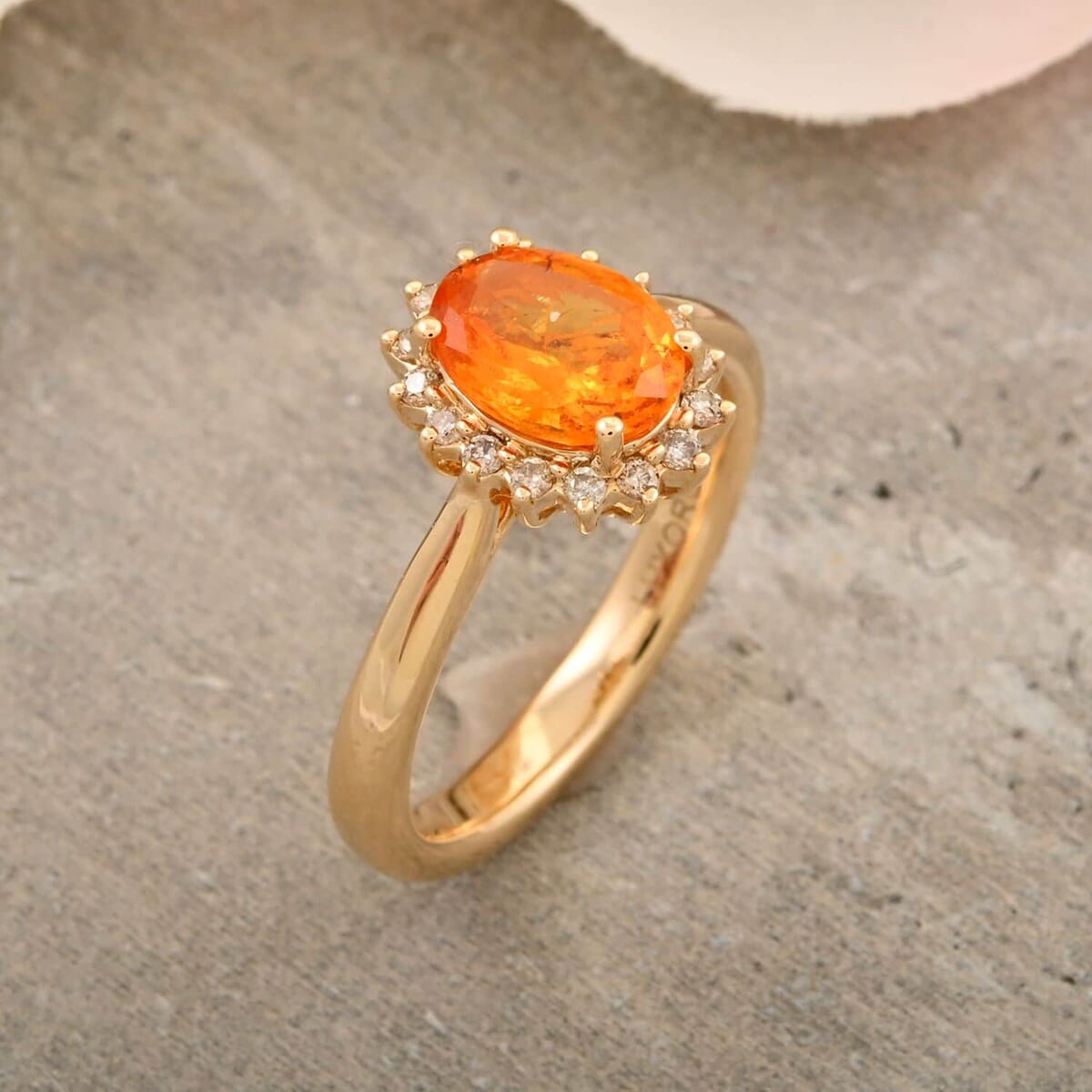Certified & Appraised Luxoro AAA Fanta Garnet and G-H I2 Diamond 1.70 ctw Ring in 10K Yellow Gold (Size 11.0) image number 1