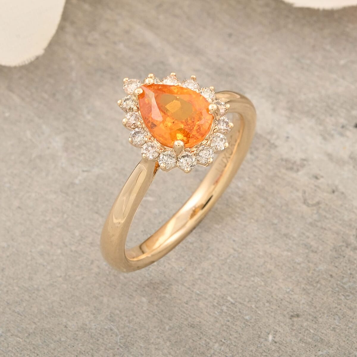 Certified & Appraised Luxoro AAA Spessartine Garnet and G-H I2 Diamond 1.70 ctw Ring in 10K Yellow Gold (Size 8.0) image number 1