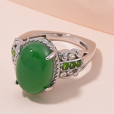 Green Jade (D) and Chrome Diopside 8.00 ctw Ring in Rhodium Over Sterling Silver (Size 10.0)