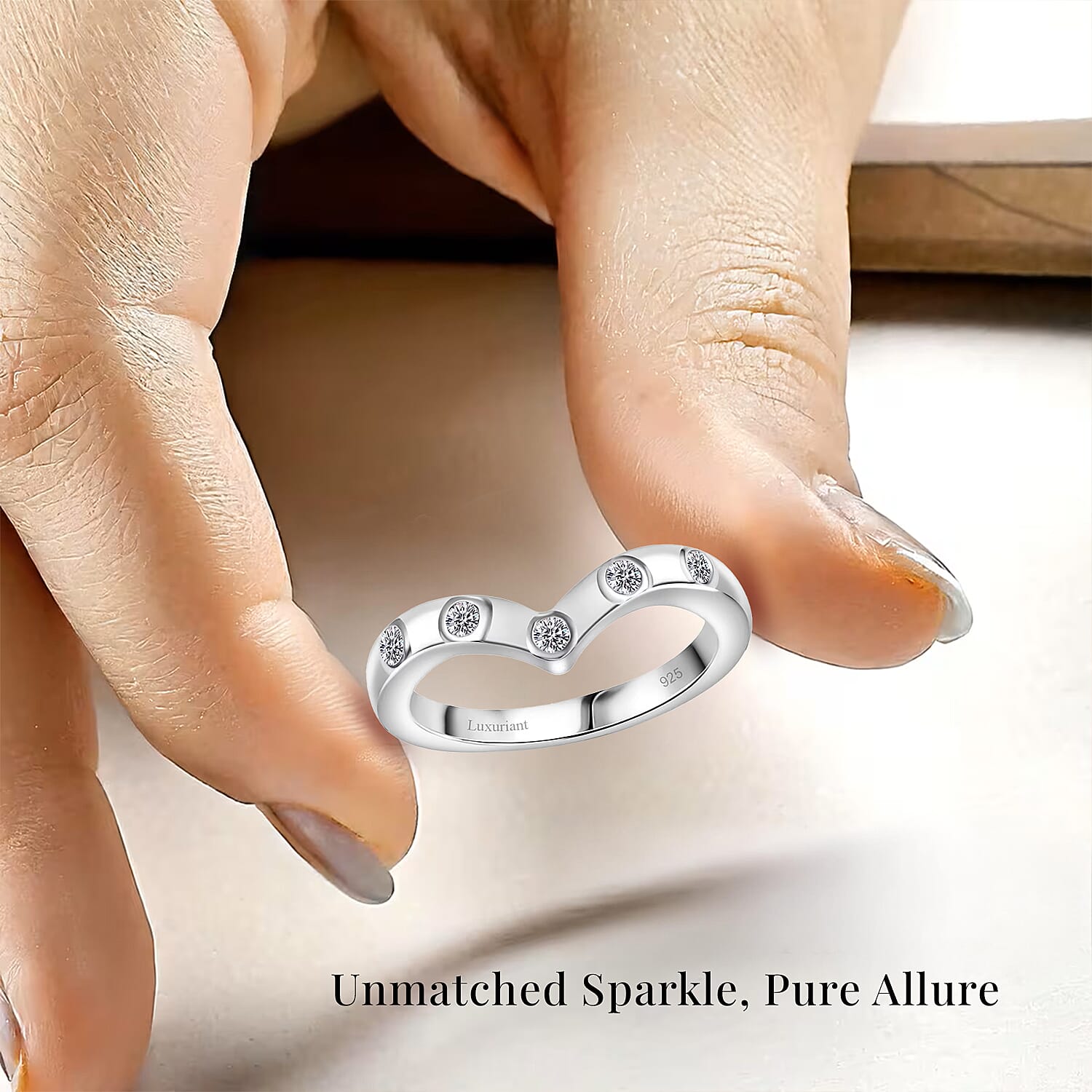 Luxuriant Lab Grown Diamond (G-H, SI) Chevron Ring in Rhodium Over Sterling Silver (Size 10.0) 0.20 ctw