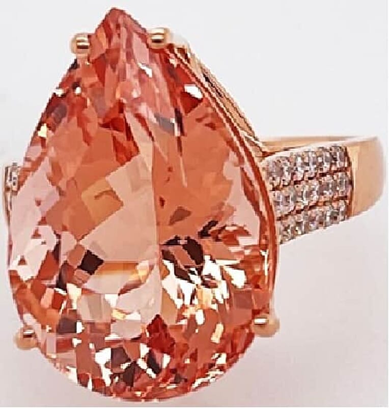 One Of A Kind Certified and Appraised Iliana AAA Marropino Morganite and G-H SI Diamond 12.00 ctw Ring in 18K Rose Gold (Size 6.0) 6.15 Grams