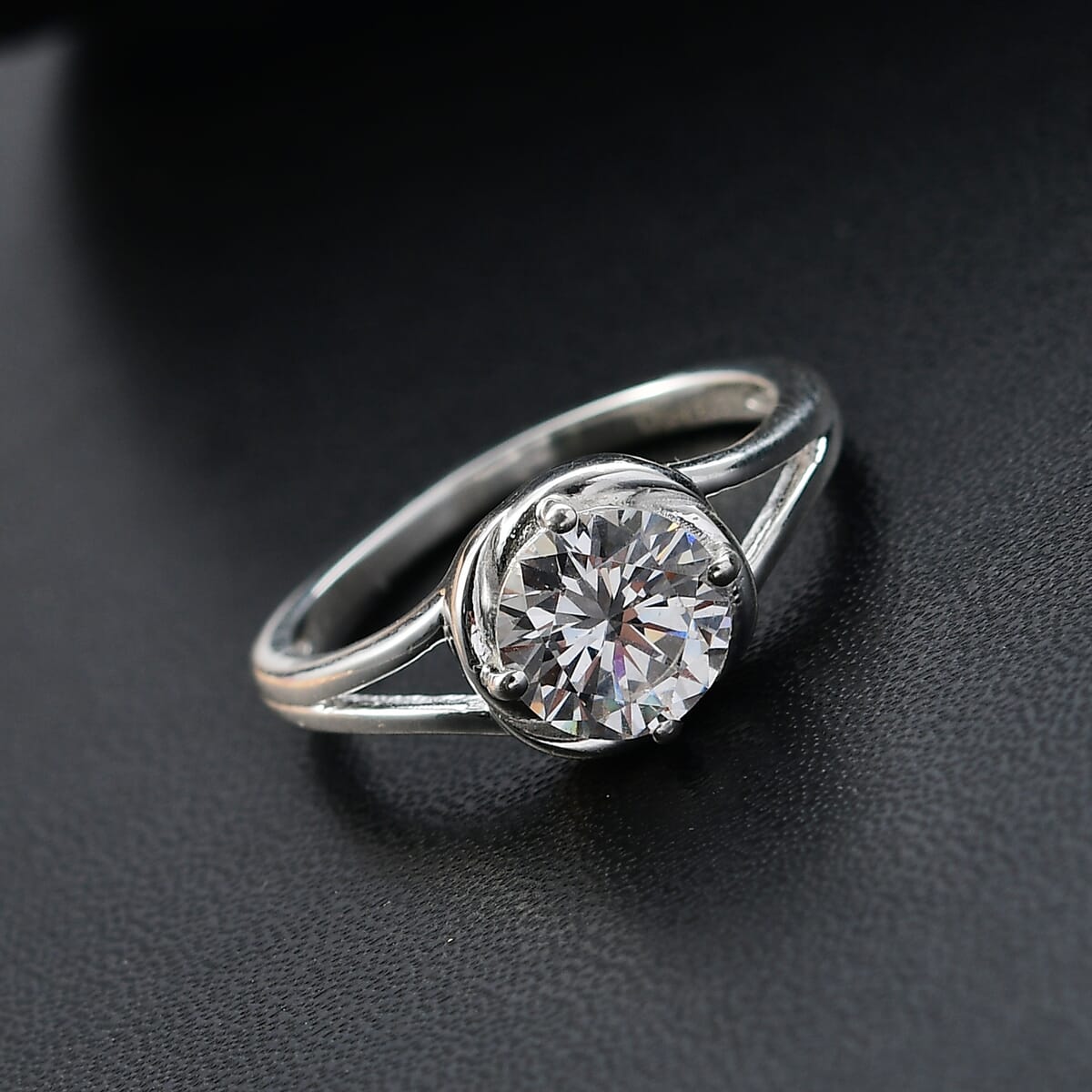 D'Joy Simulated Diamond 2.25 ctw Solitaire Ring in Sterling Silver (Size 5.0) image number 1