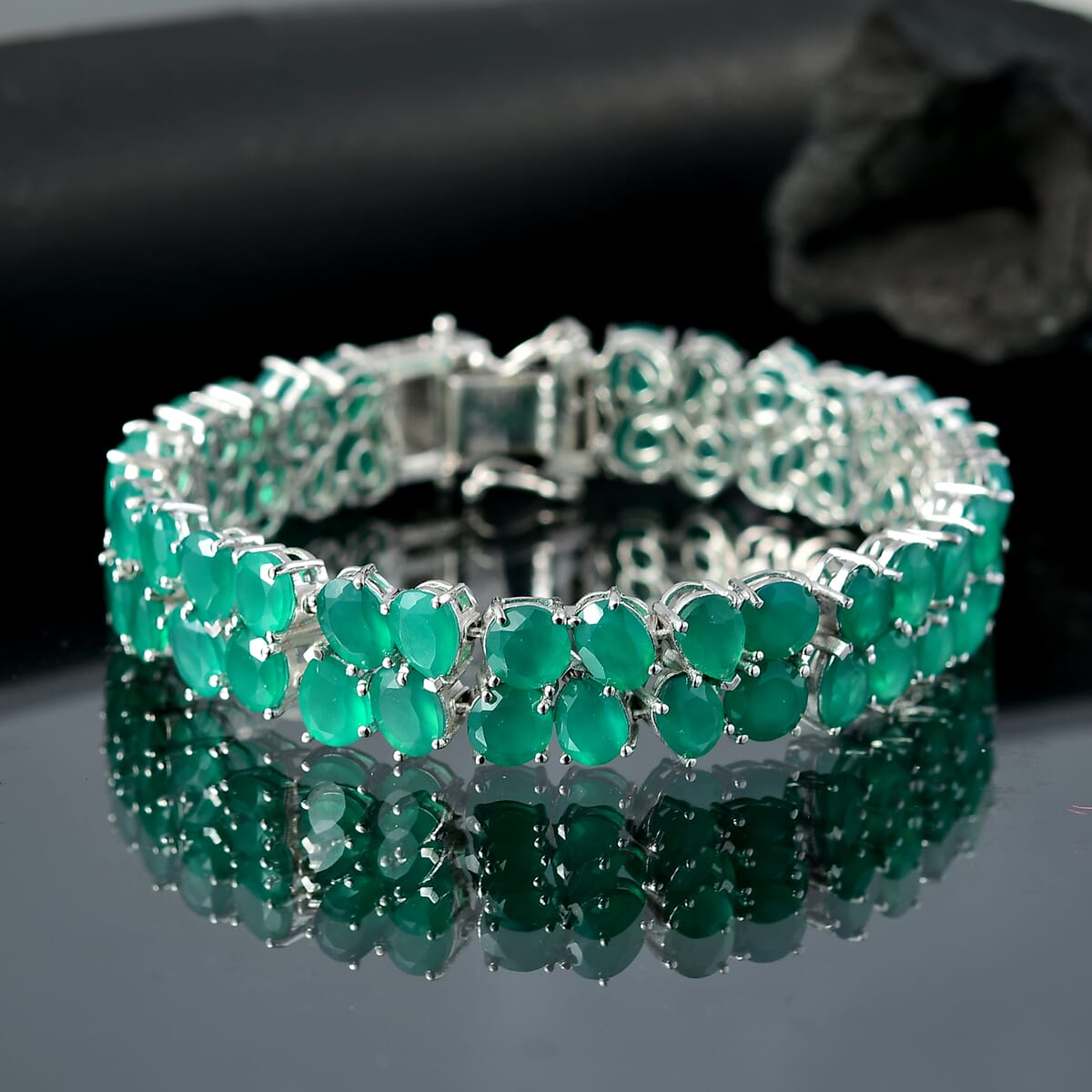 Ever True Green Onyx 45.60 ctw Bracelet in Platinum Bond (7.25 In) image number 1