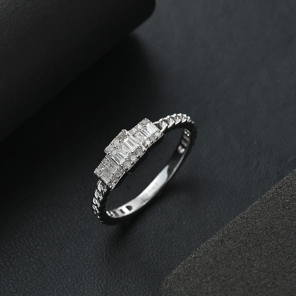 D'Joy Diamond 0.25 ctw Ring in Rhodium Over Sterling Silver (Size 8.0)  image number 1