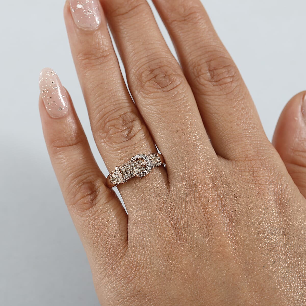D'Joy Natural Champagne and White Diamond 0.25 ctw Buckle Ring in 18K Vermeil RG Over Sterling Silver (Size 9.0)  image number 2
