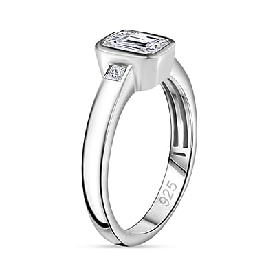 J Francis Swarovski Zirconia 2.48 ctw Ring in Rhodium Over Sterling Silver (Size 8.0)
