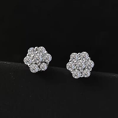 Luxuriant Lab Grown Diamond G SI 0.30 ctw Stud Earrings in Rhodium Over Sterling Silver