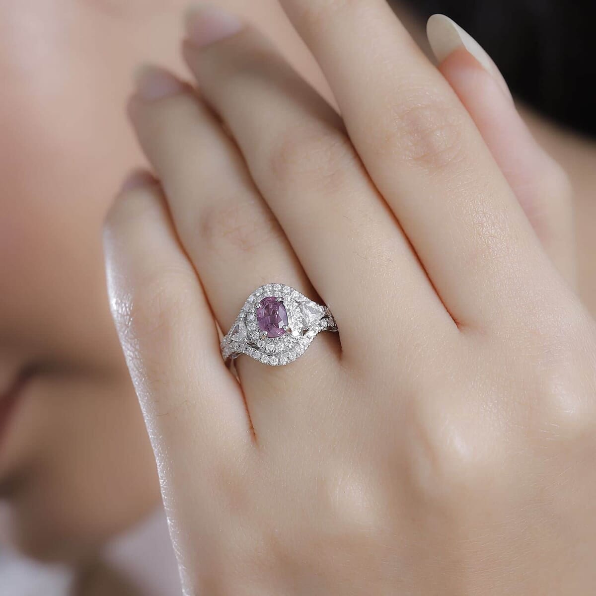 Certified & Appraised Rhapsody AAAA Padparadscha Sapphire and E-F VS2 Diamond 1.75 ctw Ring in 950 Platinum (Size 8.5) 6.65 Grams image number 2