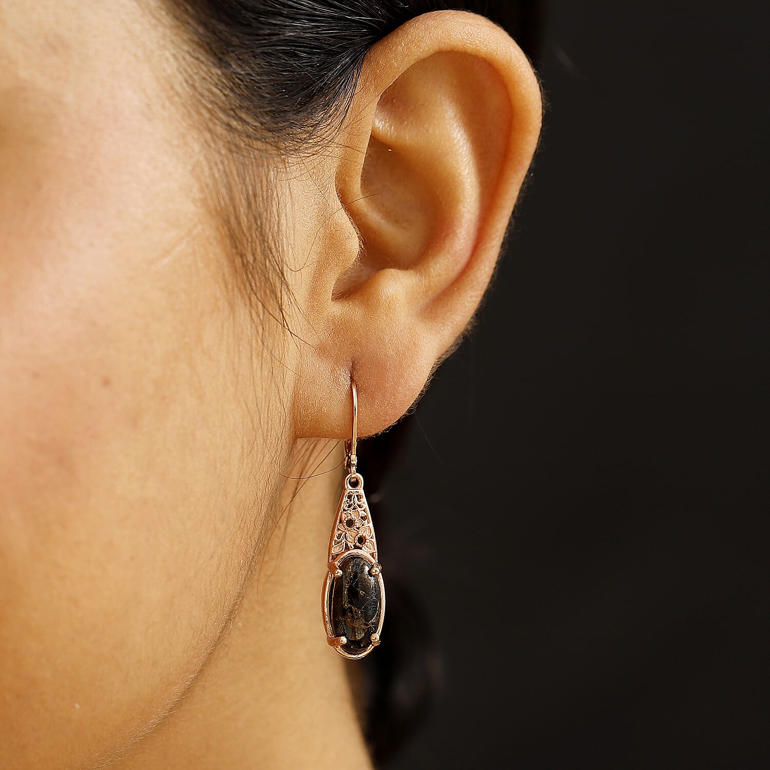 Matrix Silver Shungite - Product card gallery slide 3 (10145747829019)