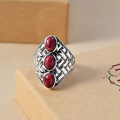 D'Joy Premium Norwegian Thulite 3.15 ctw Trilogy Ring in Black Oxidized Sterling Silver (Size 10.0)